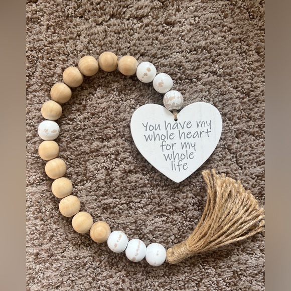 Other - 🌱🦢4 FOR $15!🦢🌱 
Wooden Bead Garland with Heart and Tassel